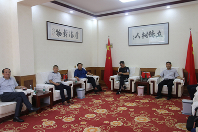 地方领导到校参观考察参观考察