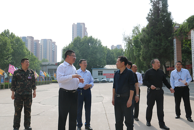 湖北潜江市教育局参观考察